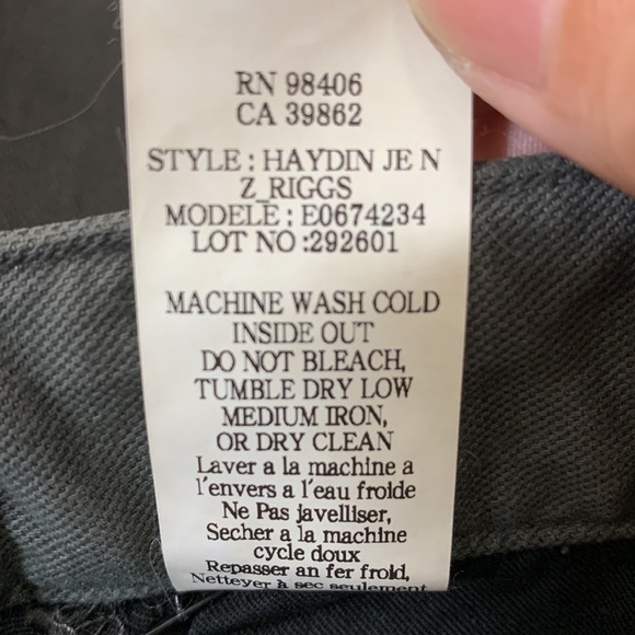 NWT. Theory 33 High-rise Straight Leg Shark Skin Jeans. - Picture 5 of 10